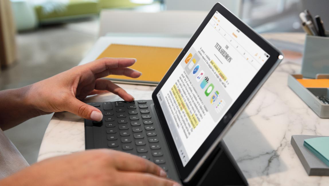 01-change-the-way-you-work-apple-keyboard-features-img-550-060317.jpg