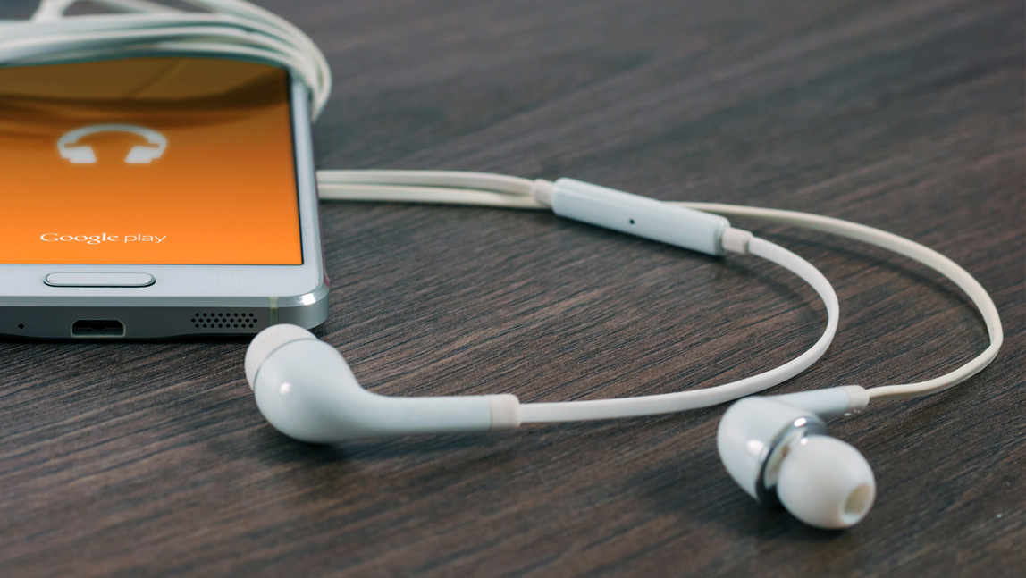 headphones-that-fit-your-life-device-details-img-1-1100.jpg