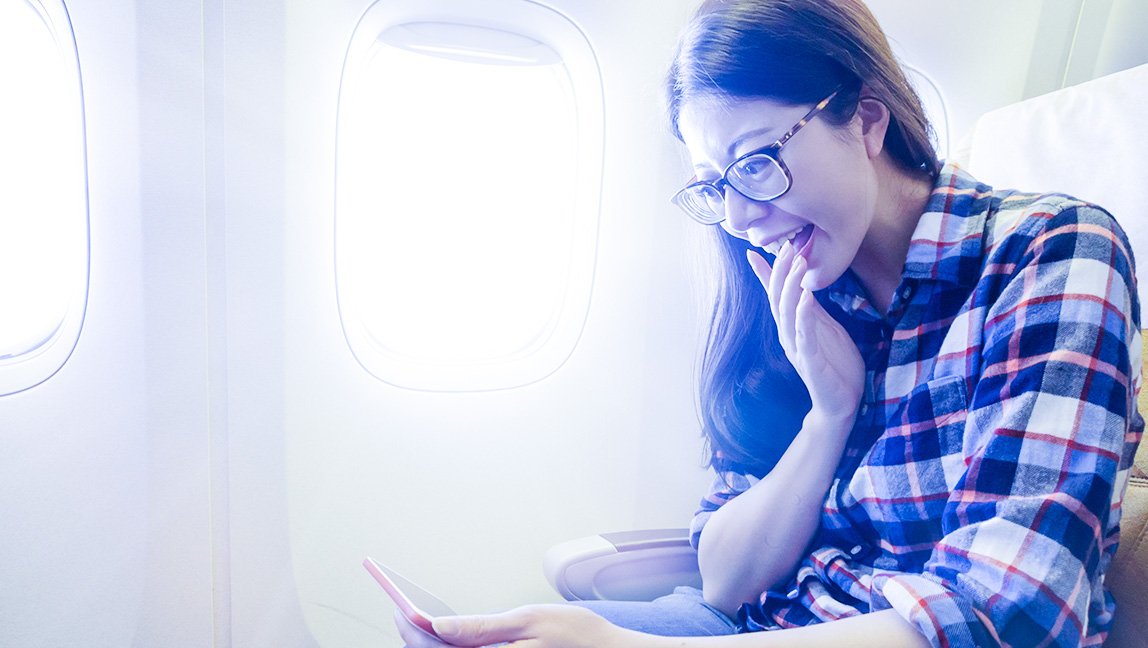 six-ways-tech-can-make-your-flight-better-overview-slice-04-1100-080518.jpg